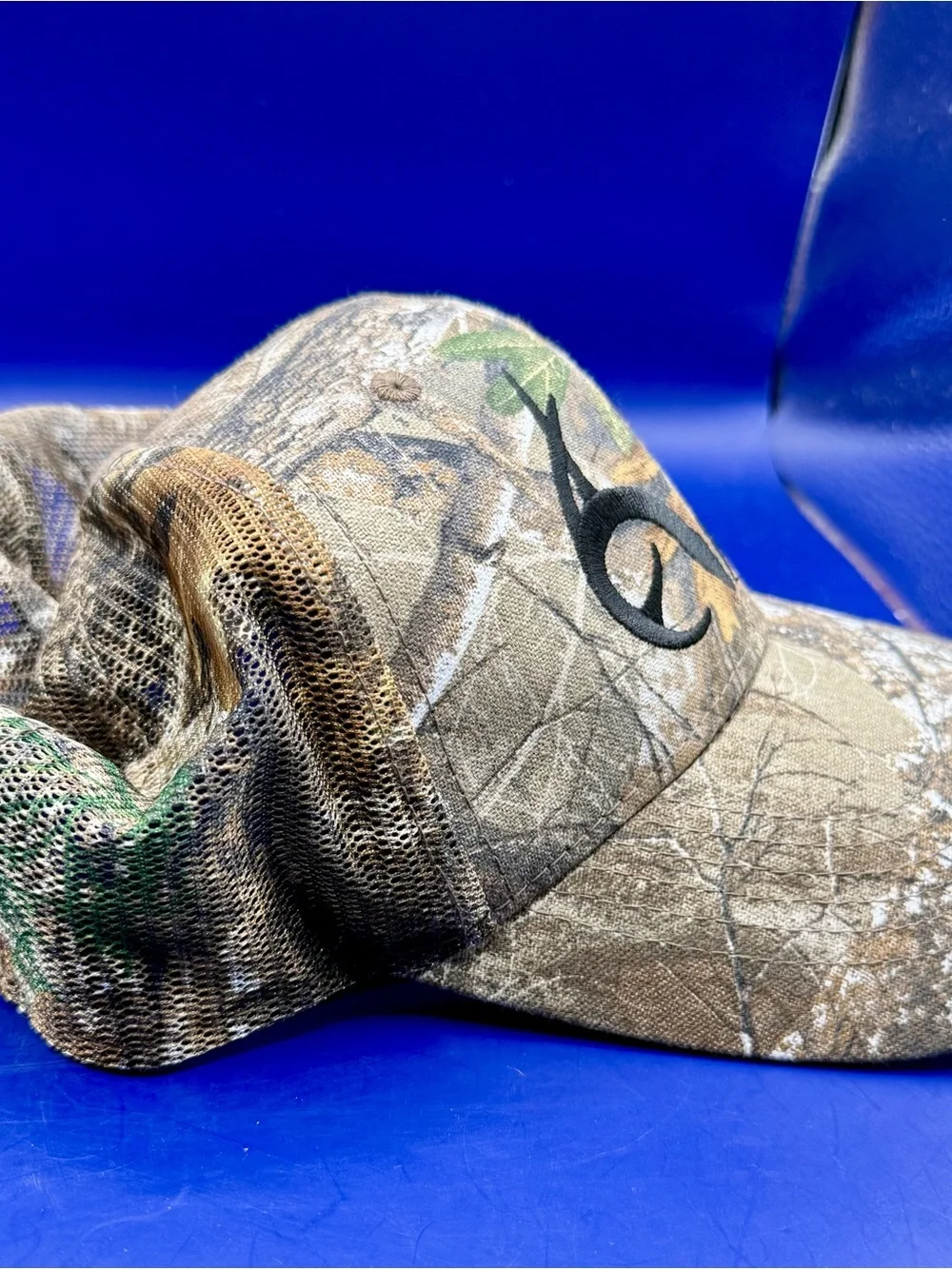 Realtree Camo Trucker Hat Antler Logo Mesh Snapback OSFM Hunting Outdoor Cap